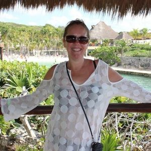 Meet your Posher, Guyanne